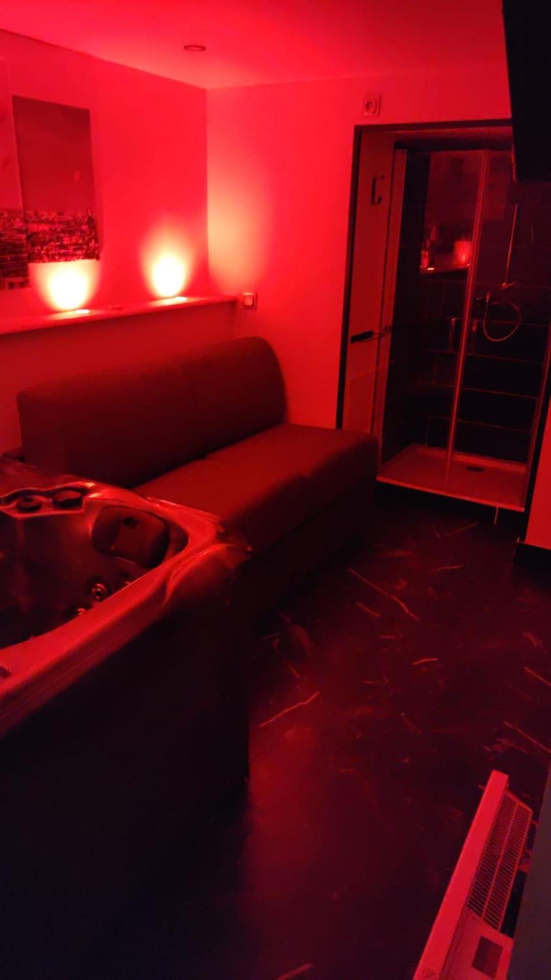 Chambre Privee Cosy A Proximite De Roissy, Parc Asterix Fosses Luaran gambar